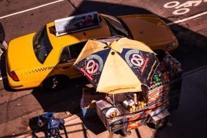Curso de fotografía de viajes Pedro Talens - Hot Dog and Taxi